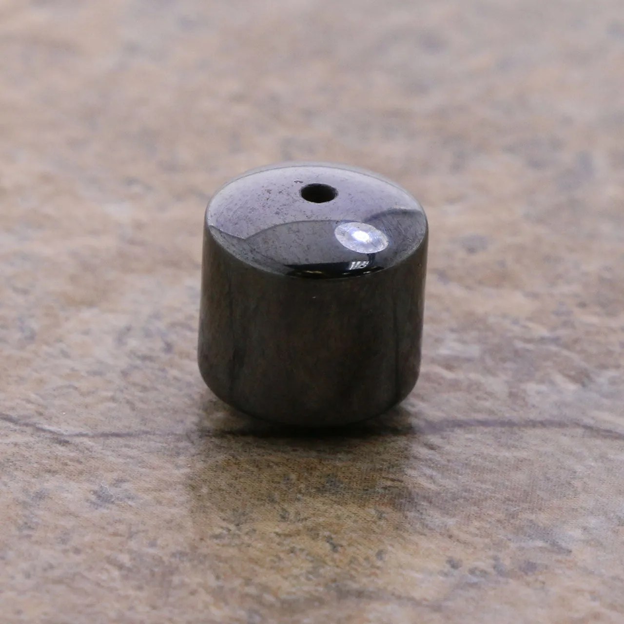 10mm Magnetic Hematite Drum MH53