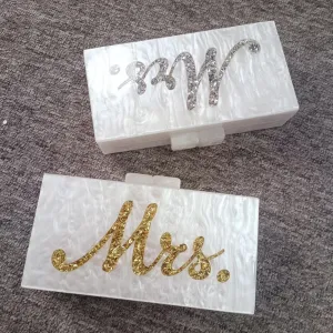 2025 Women's new fashion hundred tower white pearlescent letter sequined acrylic clutch bag diagonal span banquet exquisite dress bag