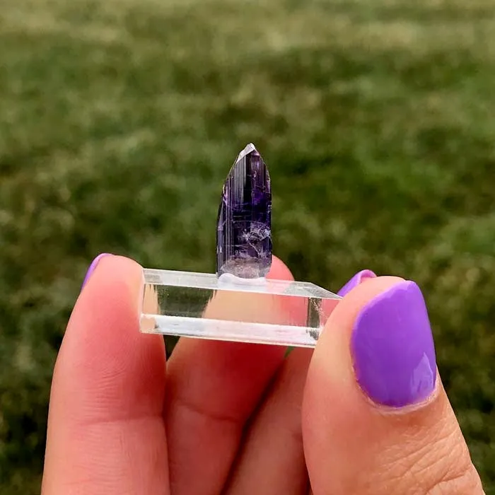 8.28ct Pretty Unheated Tanzanite Crystal