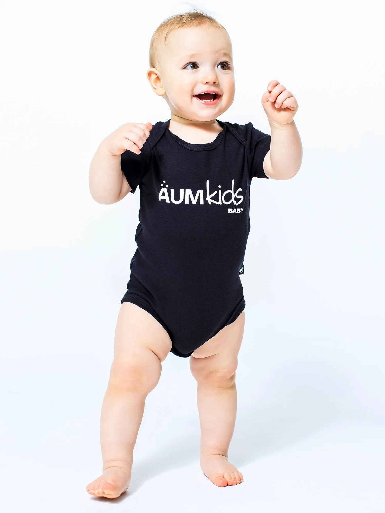 AUMkids HAPPY BABY SHORT SLEEVE ONESIE   BIB SET