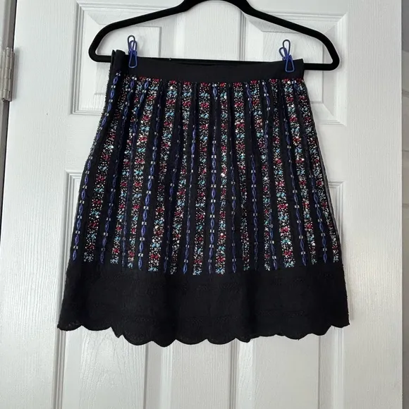 Club Monaco Black Pleated A-Line Mini Skirt