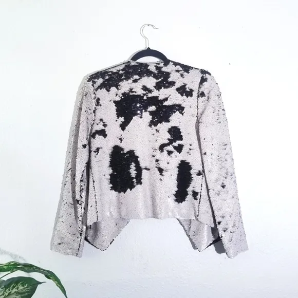 CUPCAKES &amp; CASHMERE Bellwood Sequined Jacket