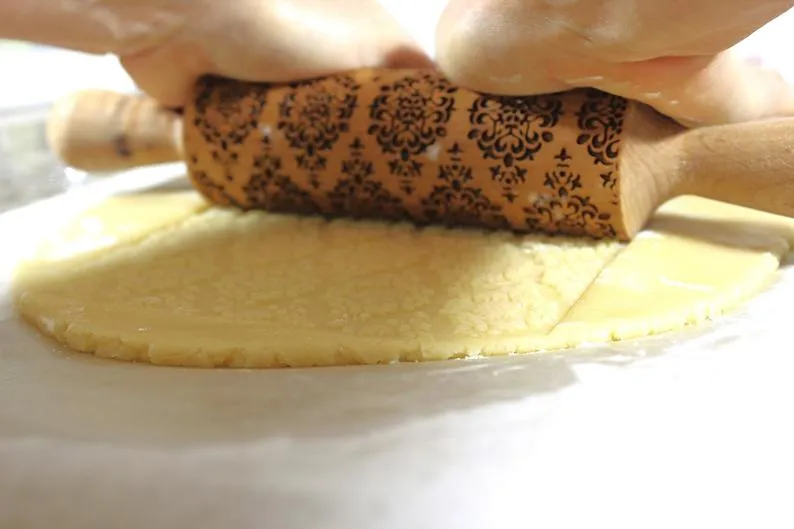 Damask Embossed Rolling Pin, Kaleidoscope, Textured Cookies,Clay Stamp