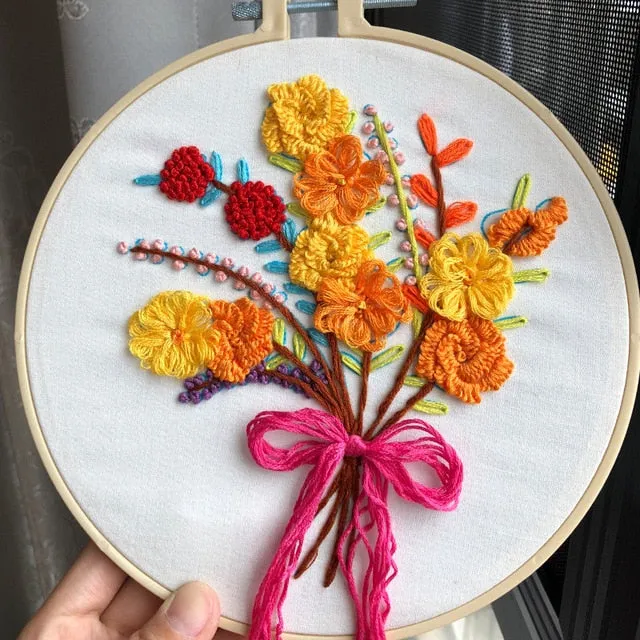 DIY Embroidery Hoop Decor - Flower