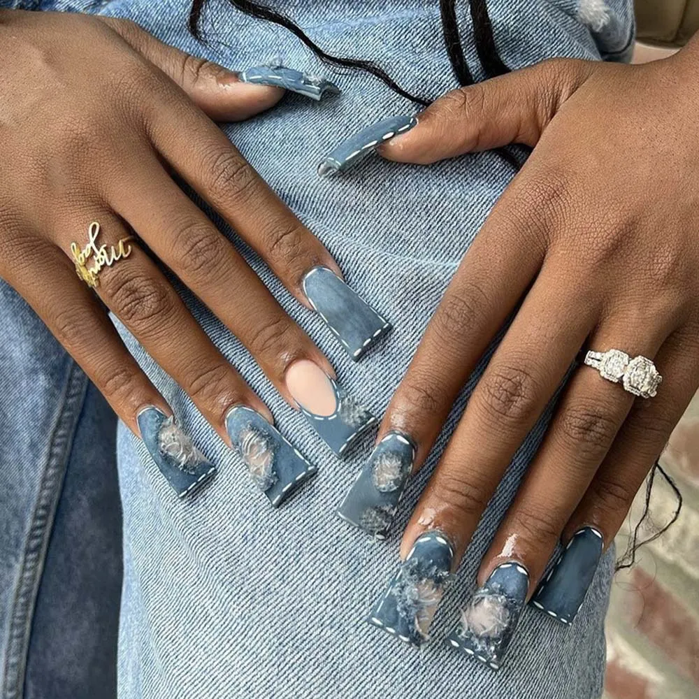 Duckbill Ragged Denim Style