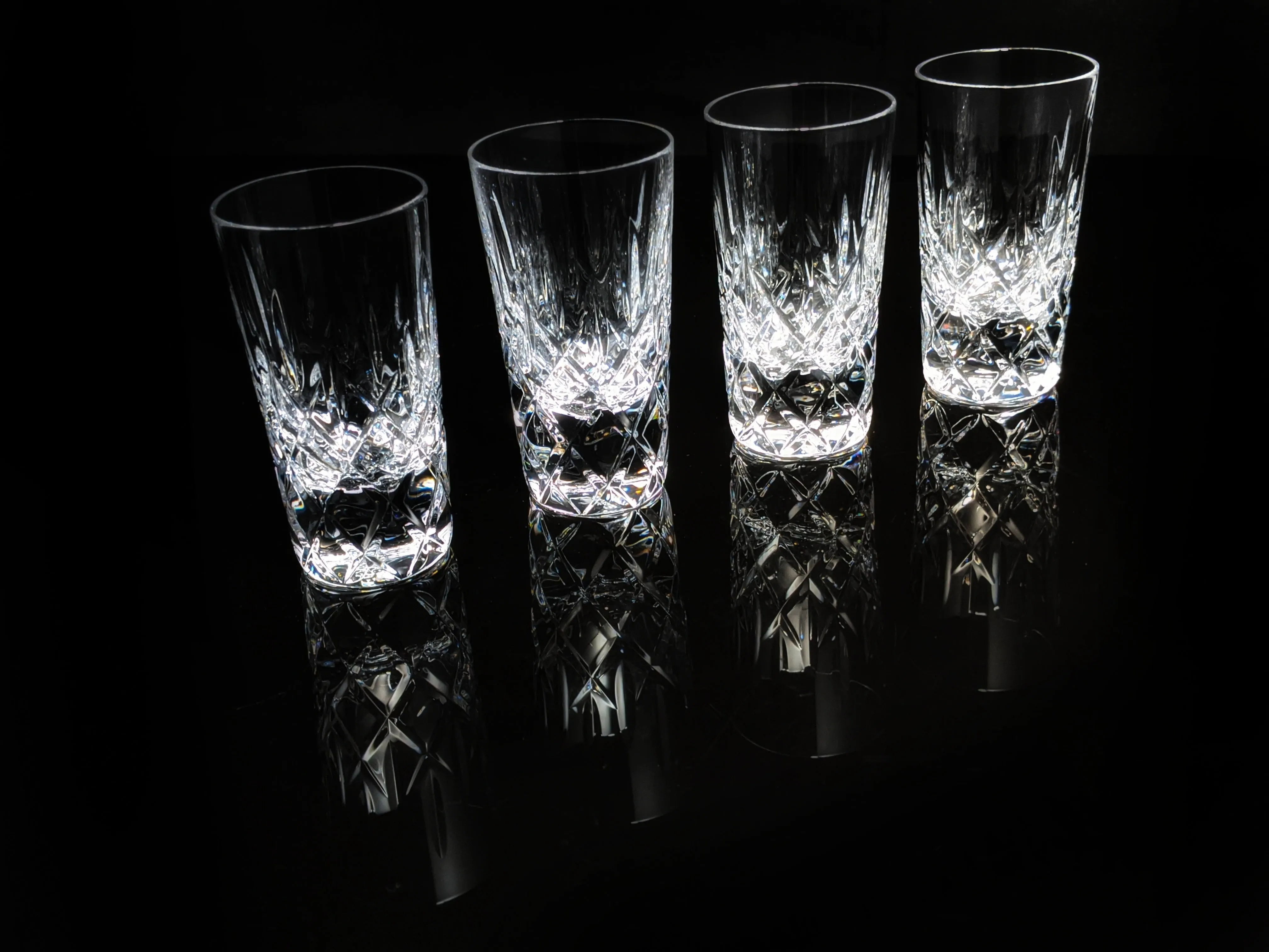 Faberge Vodka Clear Crystal Shot Glasses  Set of 4 NIB