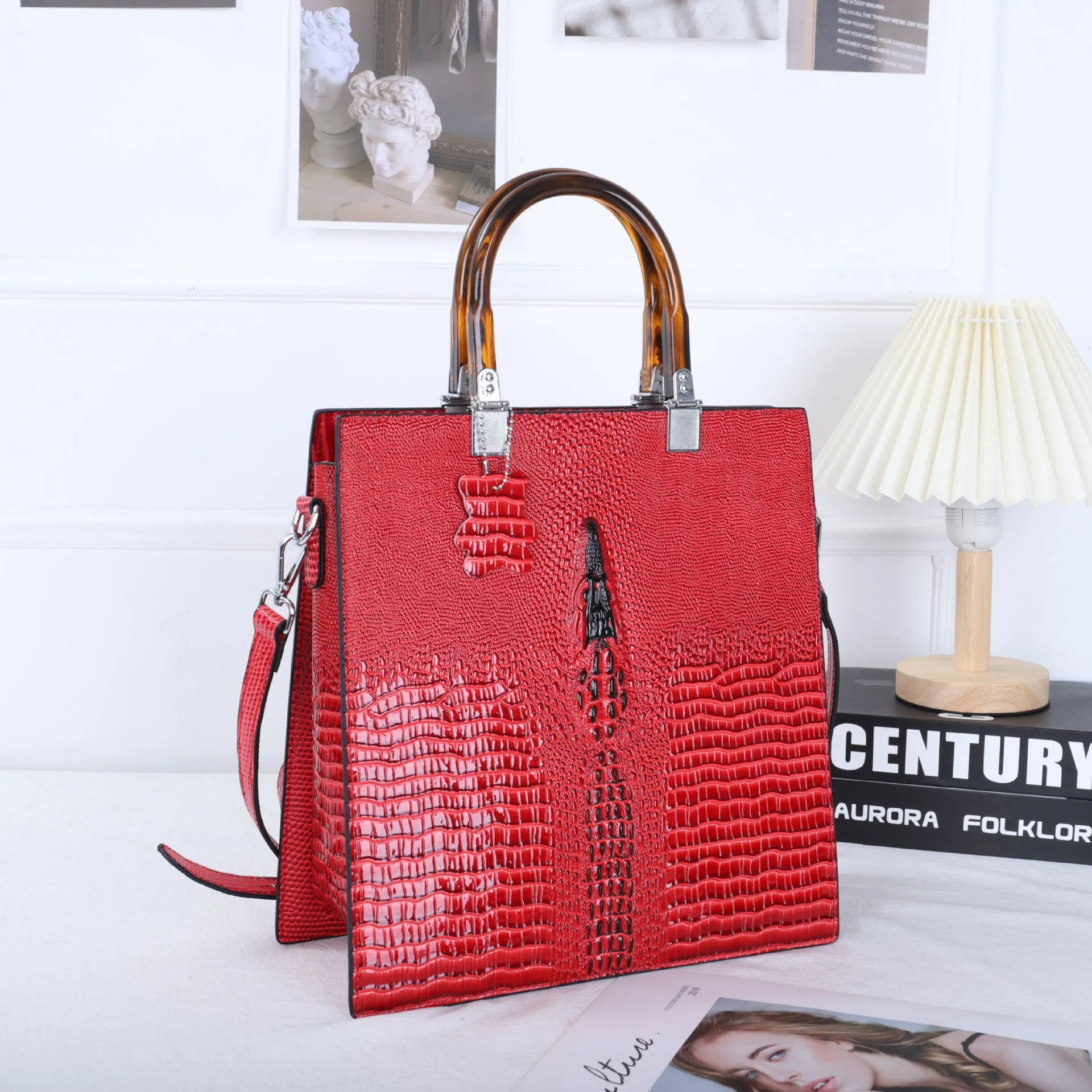 Ferocity Lizard-Patterned Leather Handbag - Bold & Unique