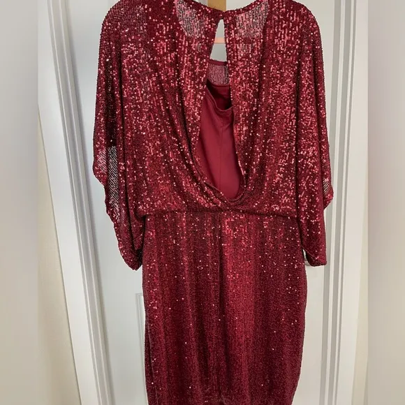 Gorgeous red Marina sequined cocktail dress. Size 16. EUC