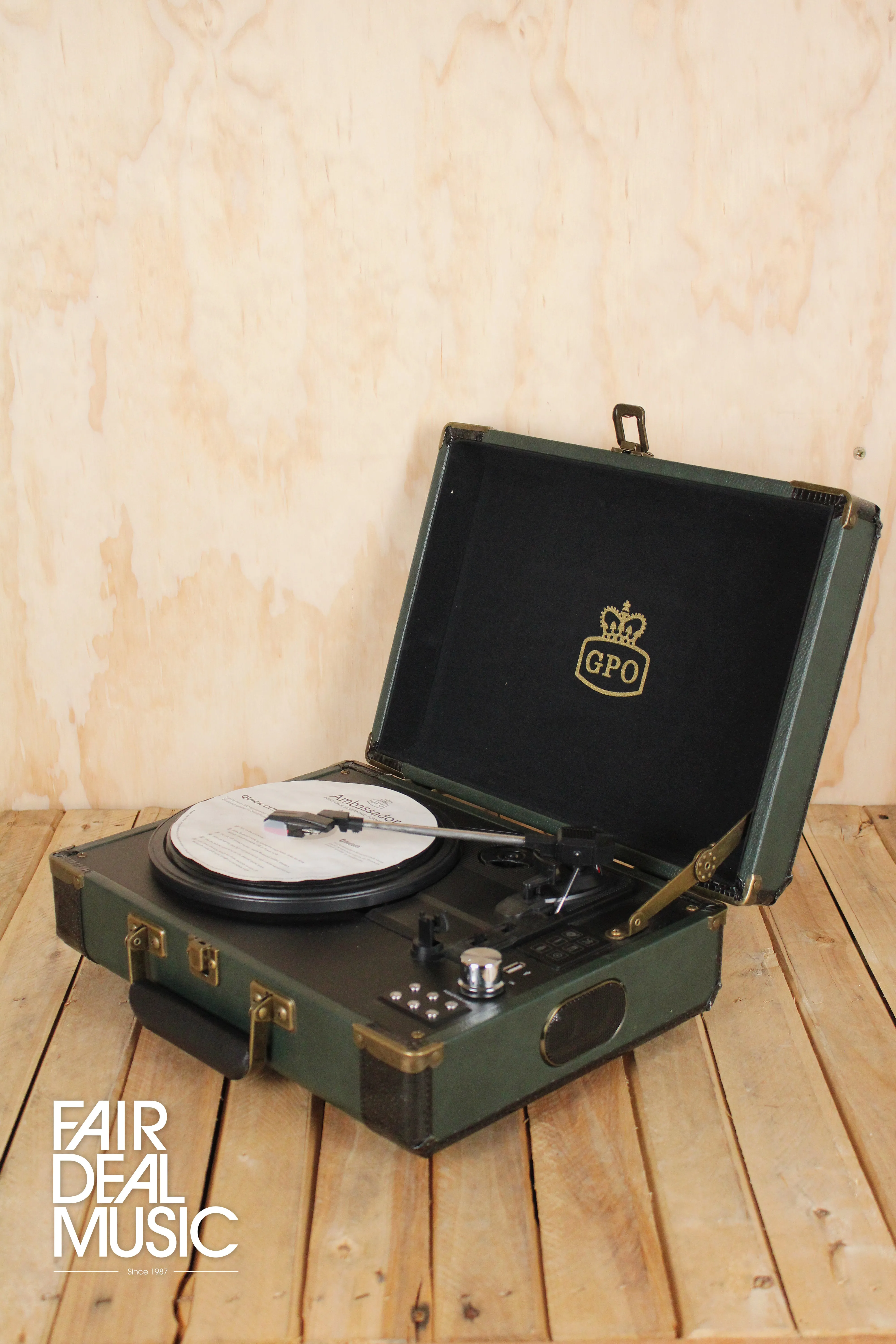 GPO Ambassador - Bluetooth Record Player Green [EX-DISPLAY]