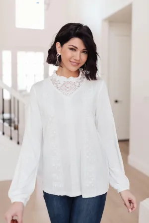 Hazel Blues® | Picture This Top In Off White