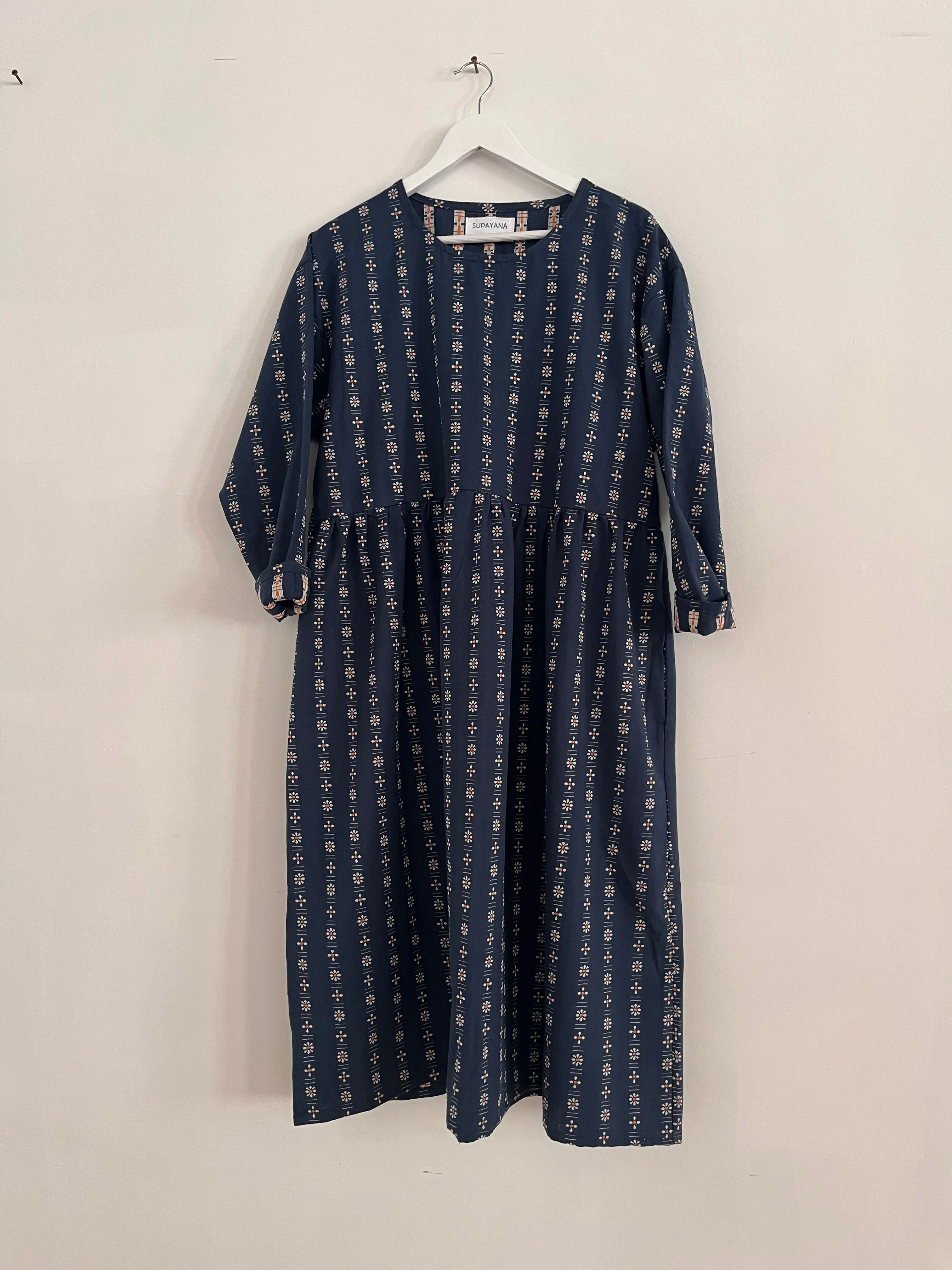 Indigo daisies midi dress