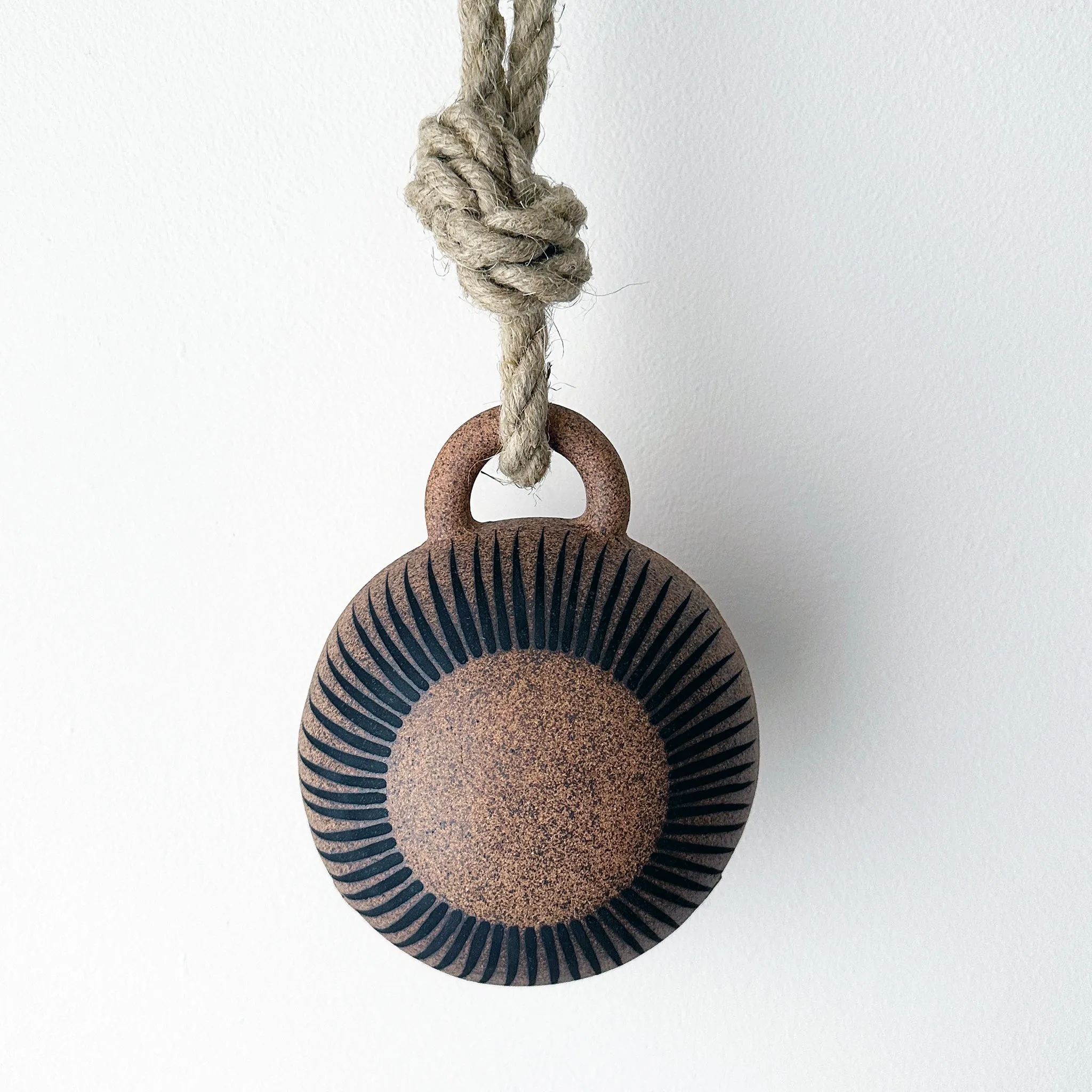 Jingle Bell Domed: Sun & Dark Brown / Tucker