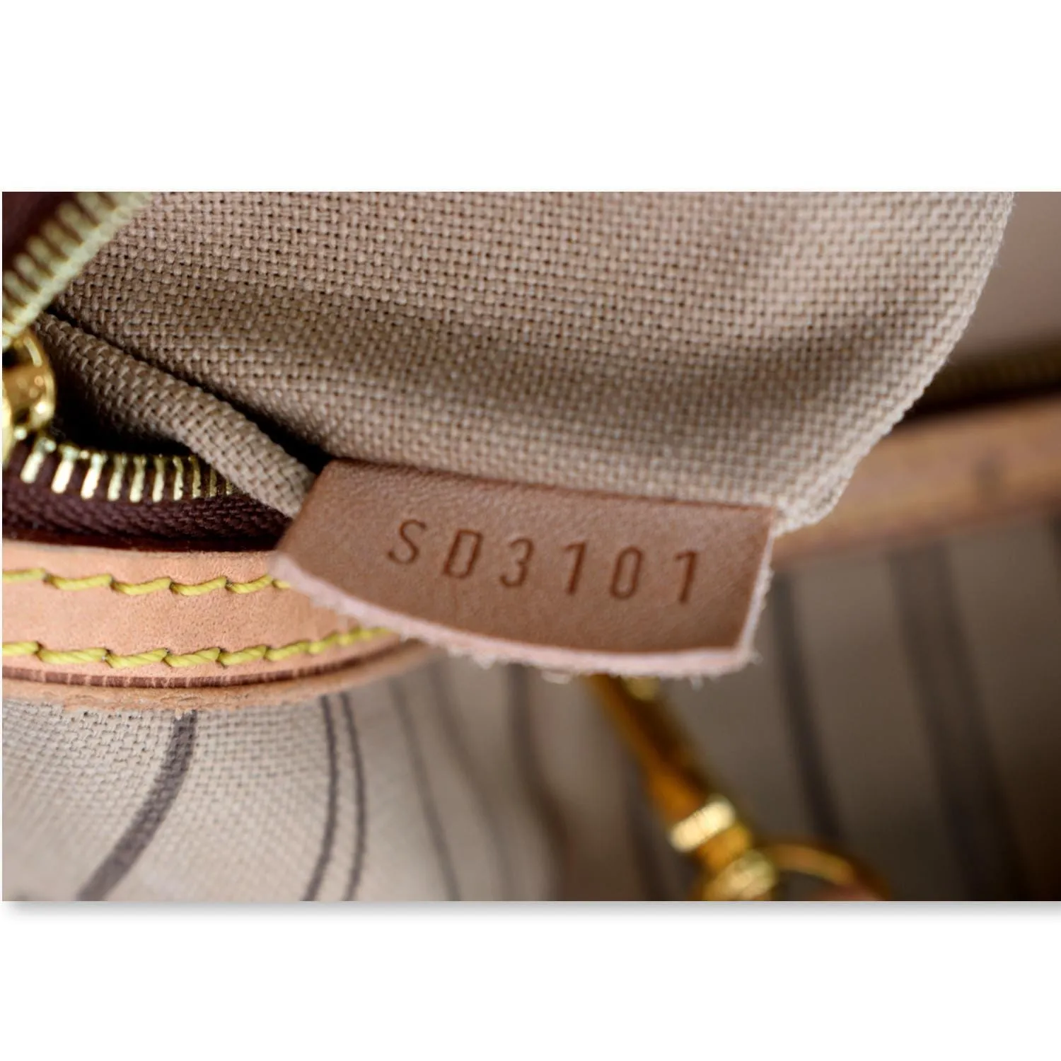 LOUIS VUITTON Delightful MM Monogram Canvas Hobo Bag Brown