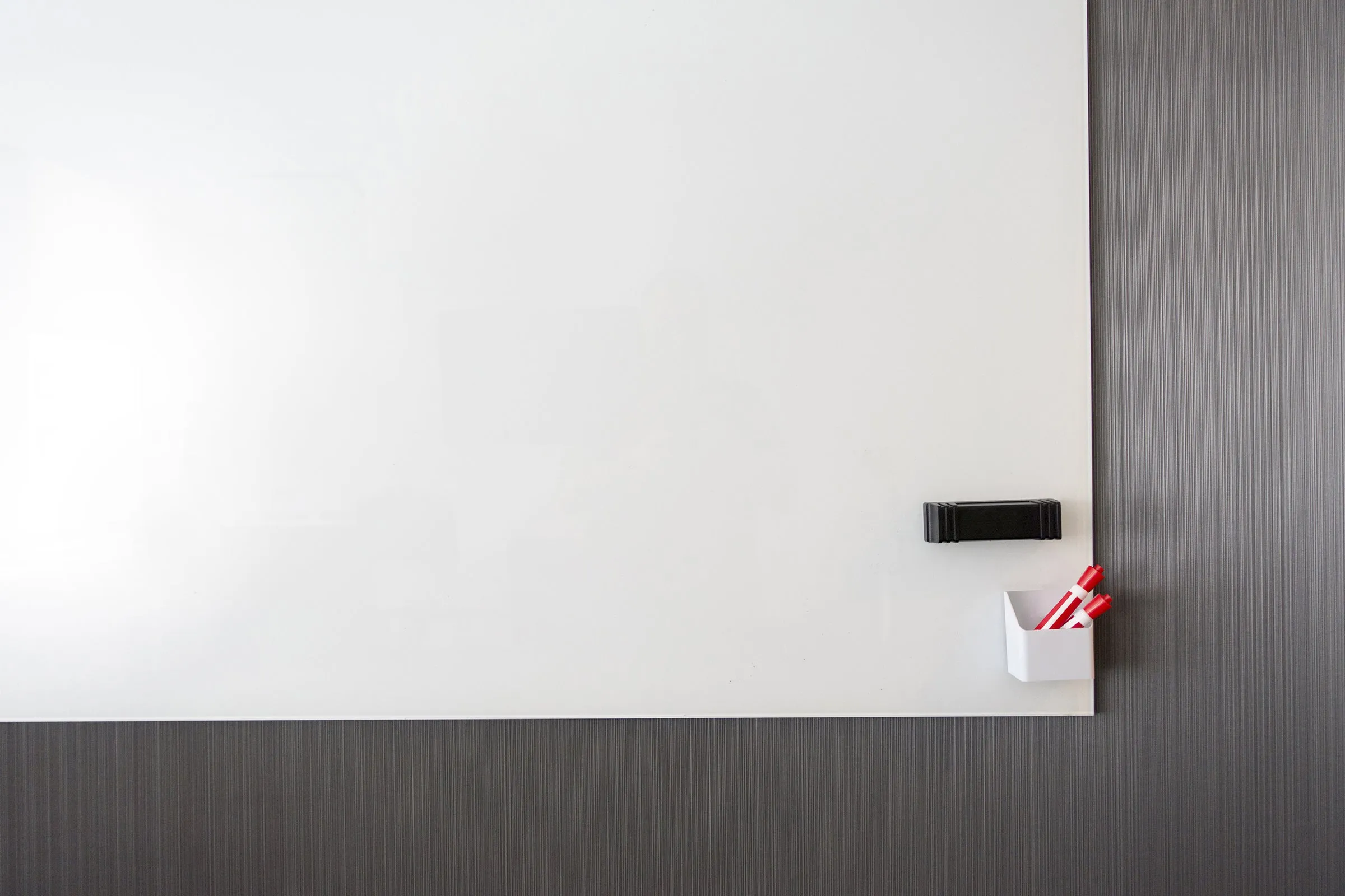 Magnetic Marker Holder