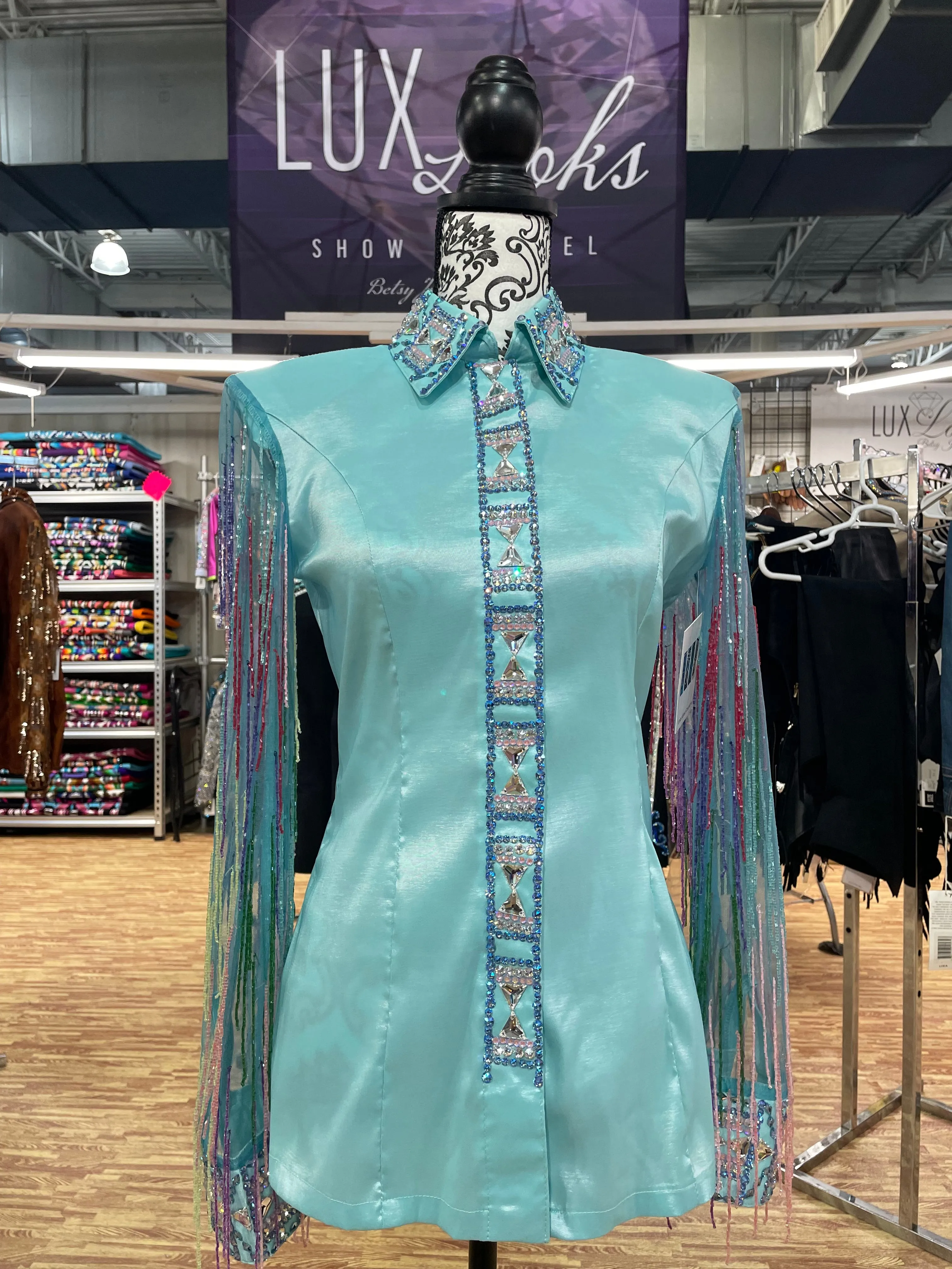 Medium Unbridled Couture day shirt