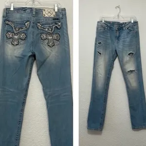 Miss Me Cross Embellished Distressed Boyfriend Y2K Jean