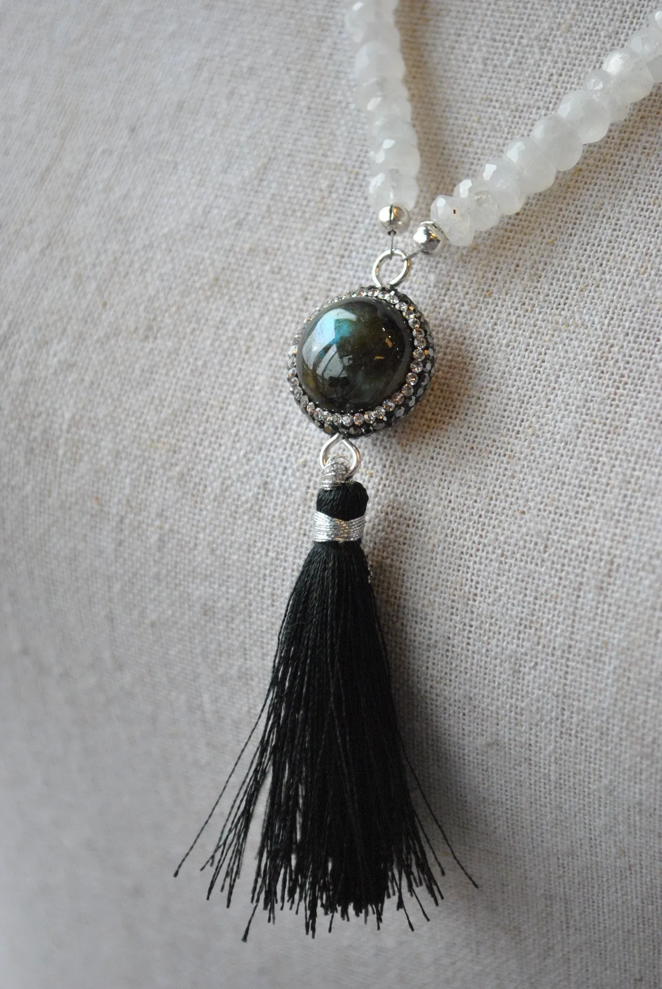 MOONSTONE AND LABRADORITE LONG DELICATE NECKLACE