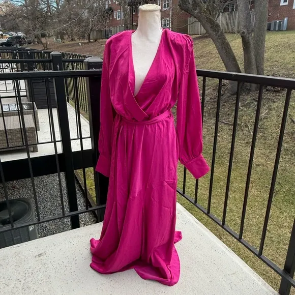 NWT ELOQUII Women's Plus Size Satin Maxi Dress SIZE 14