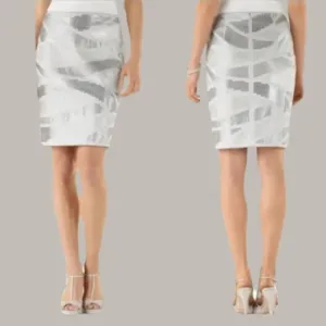 NWT White House Black Market Metallic Silver Sequined Skirt Size 6