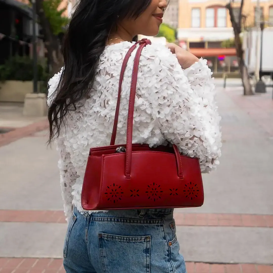 O’line Shoulder Bag