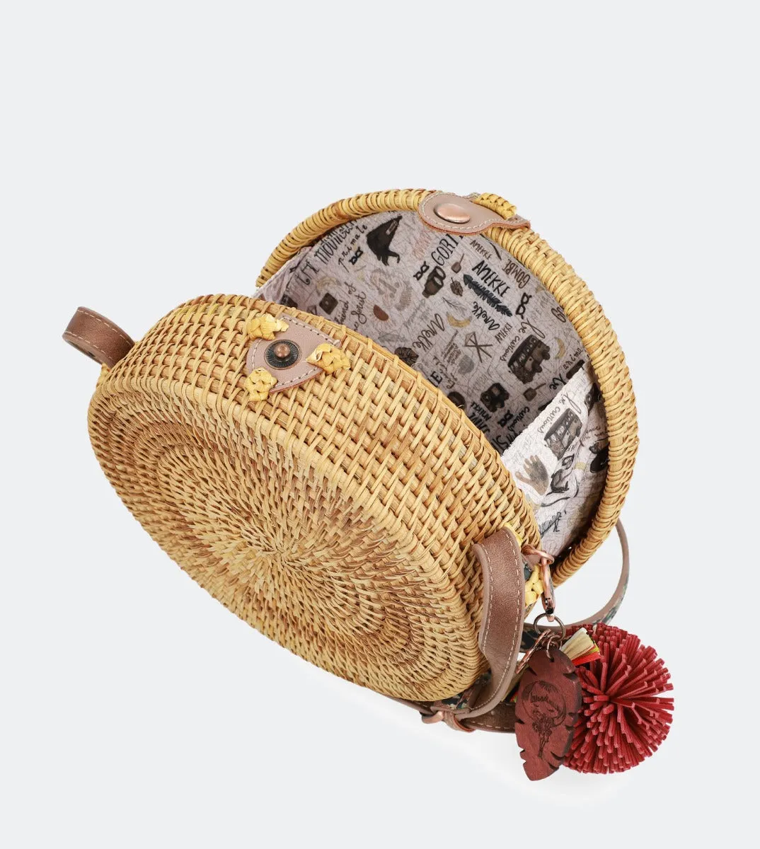 Round raffia handbag