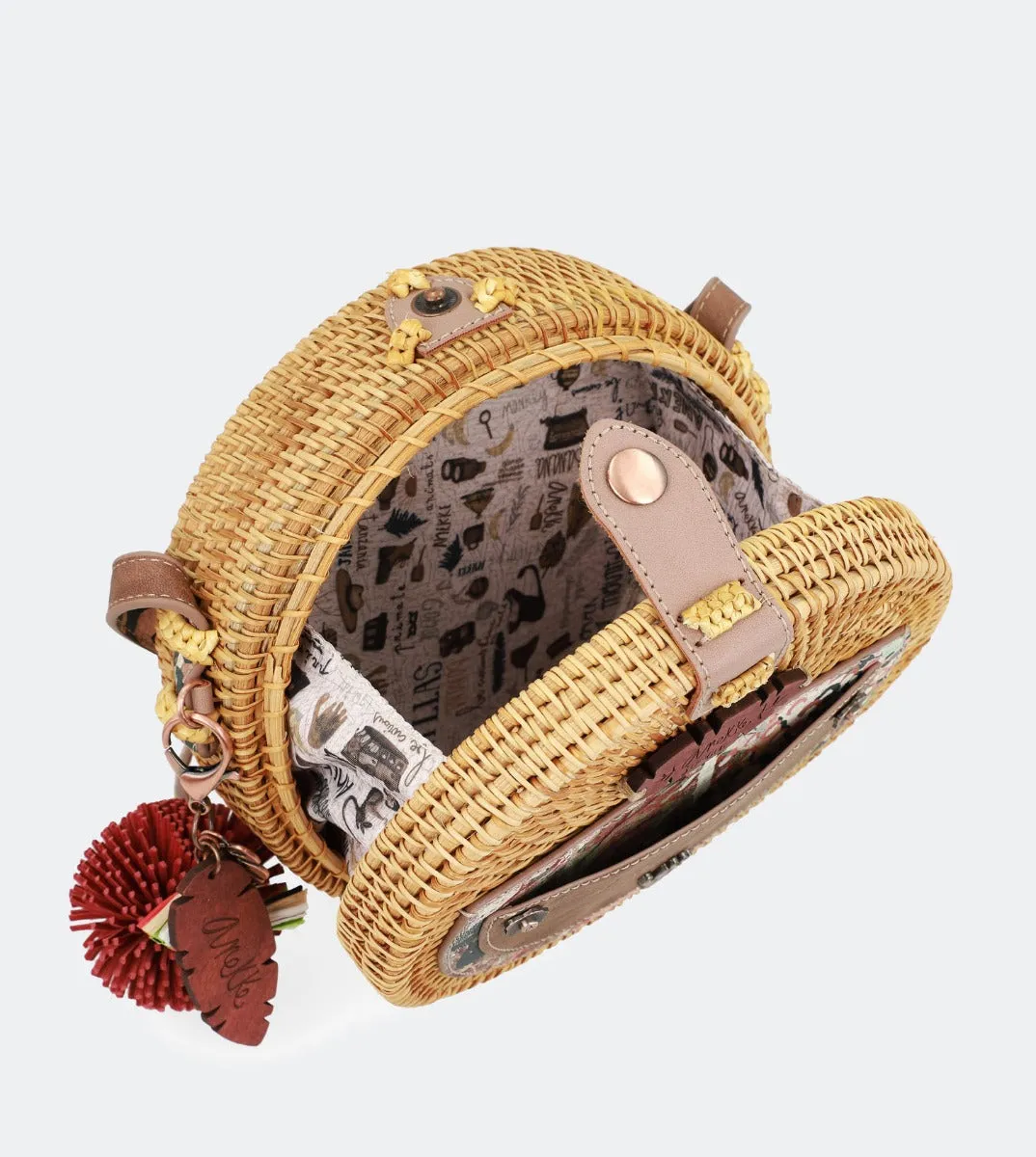 Round raffia handbag