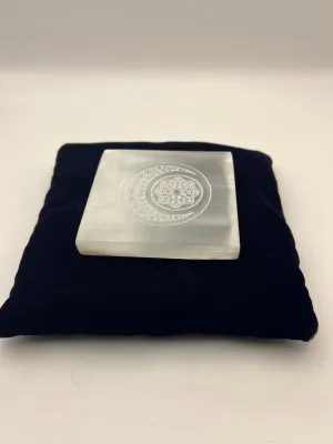 Selenite Charging Plate