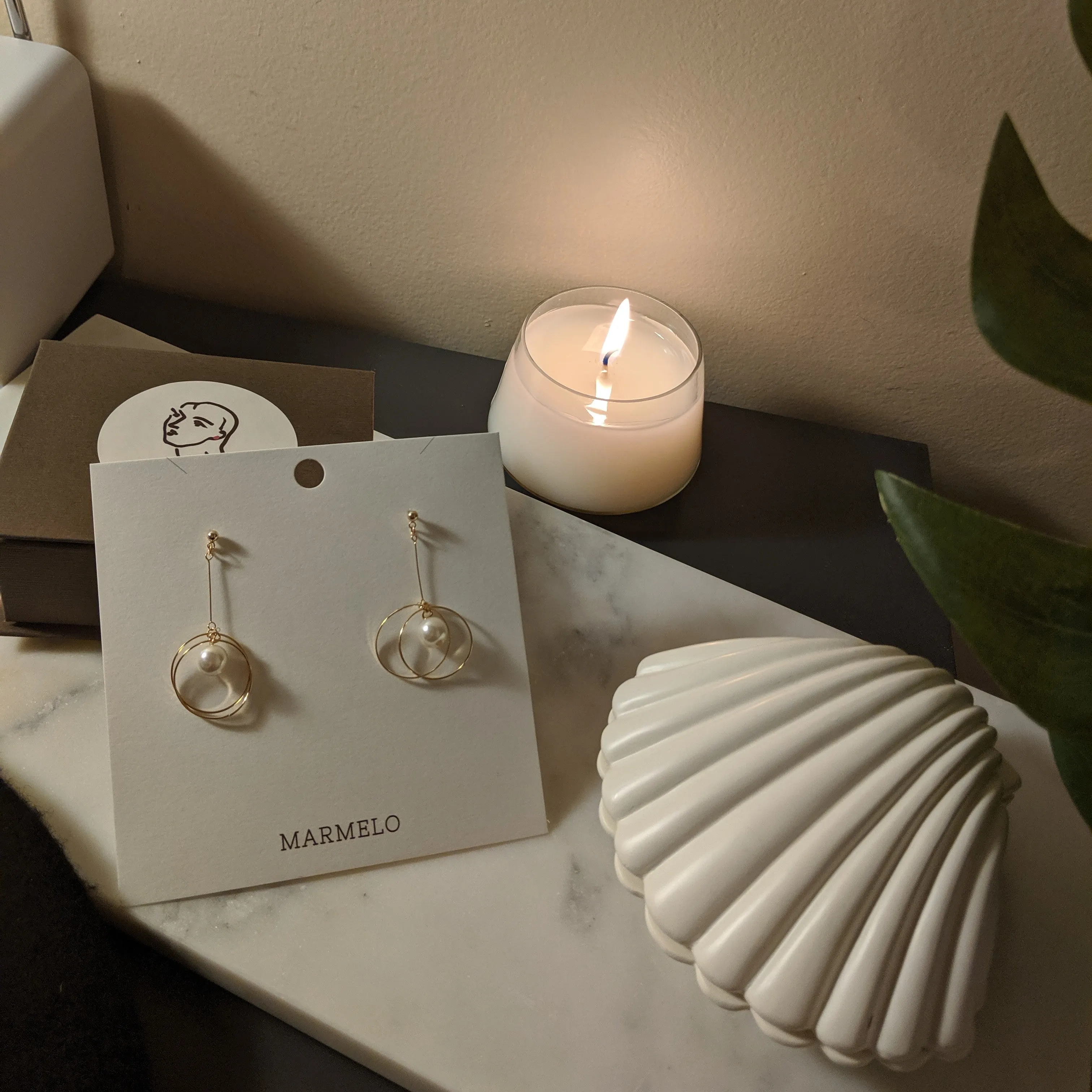 Slim Romantic Pearl Drop earrings
