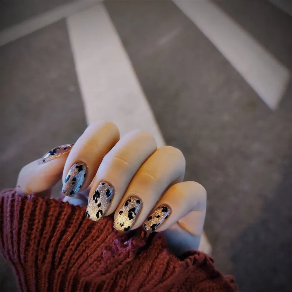 Square Spar Leopard Print