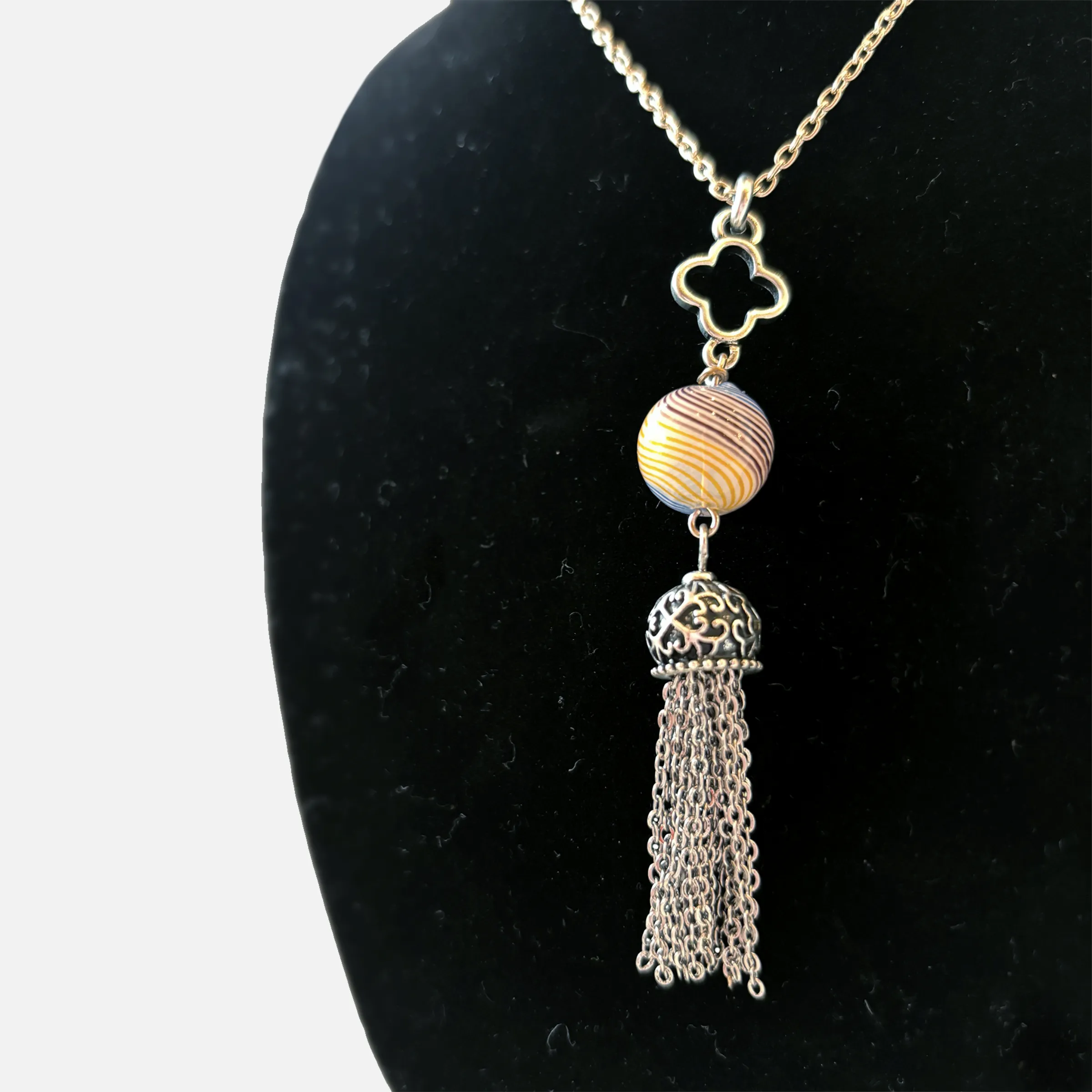 Swirl Glass Bead Tassel Necklace (98)