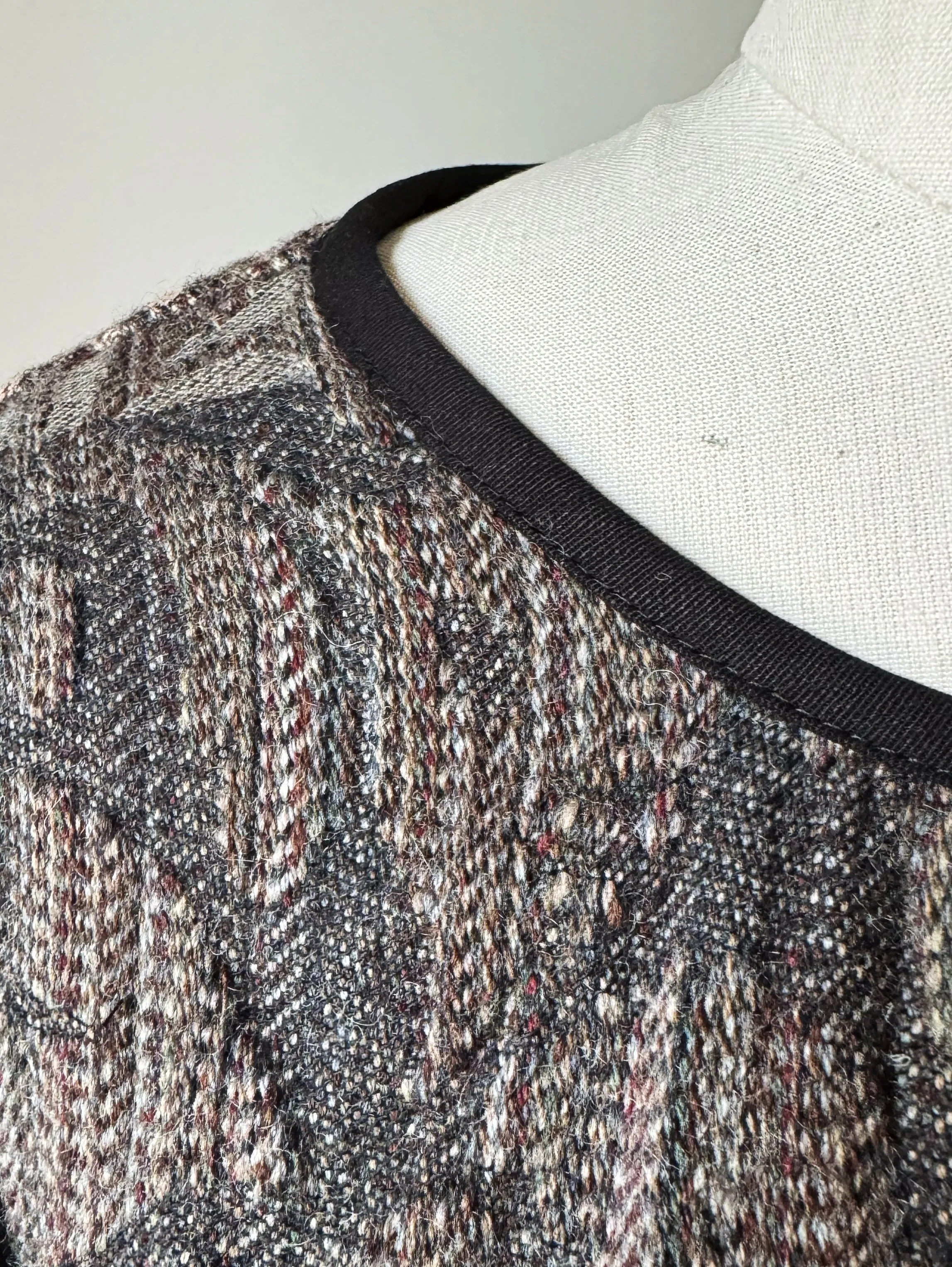 thistle hill weavers jacquard sleeve top
