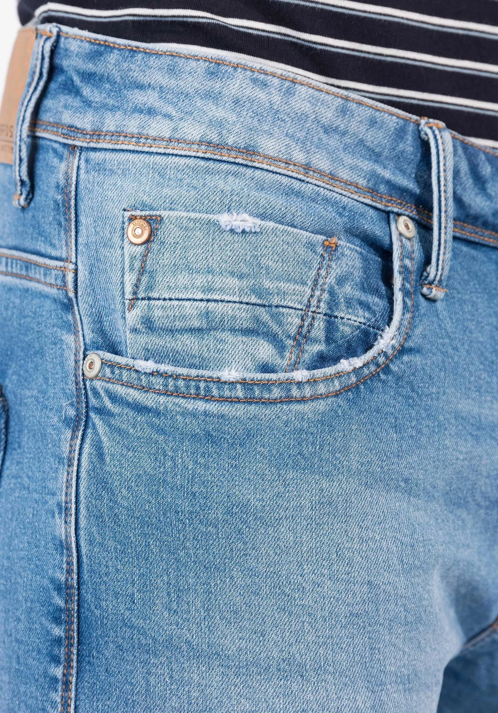 Vaqueros Tyler Tapered 269