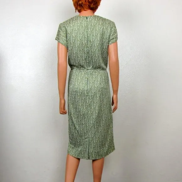 Vintage 60s Women Cocktail Dress Sheath Medium Green Gold Metallic Short Sleeves