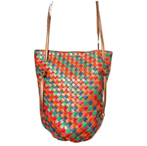Vintage Bottega Venetia bronze and multicolor intrecciato shoulder bag, hobo bucket bag with kisslock closure pocket. 050809y