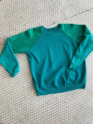 Vintage colorblock sweatshirt