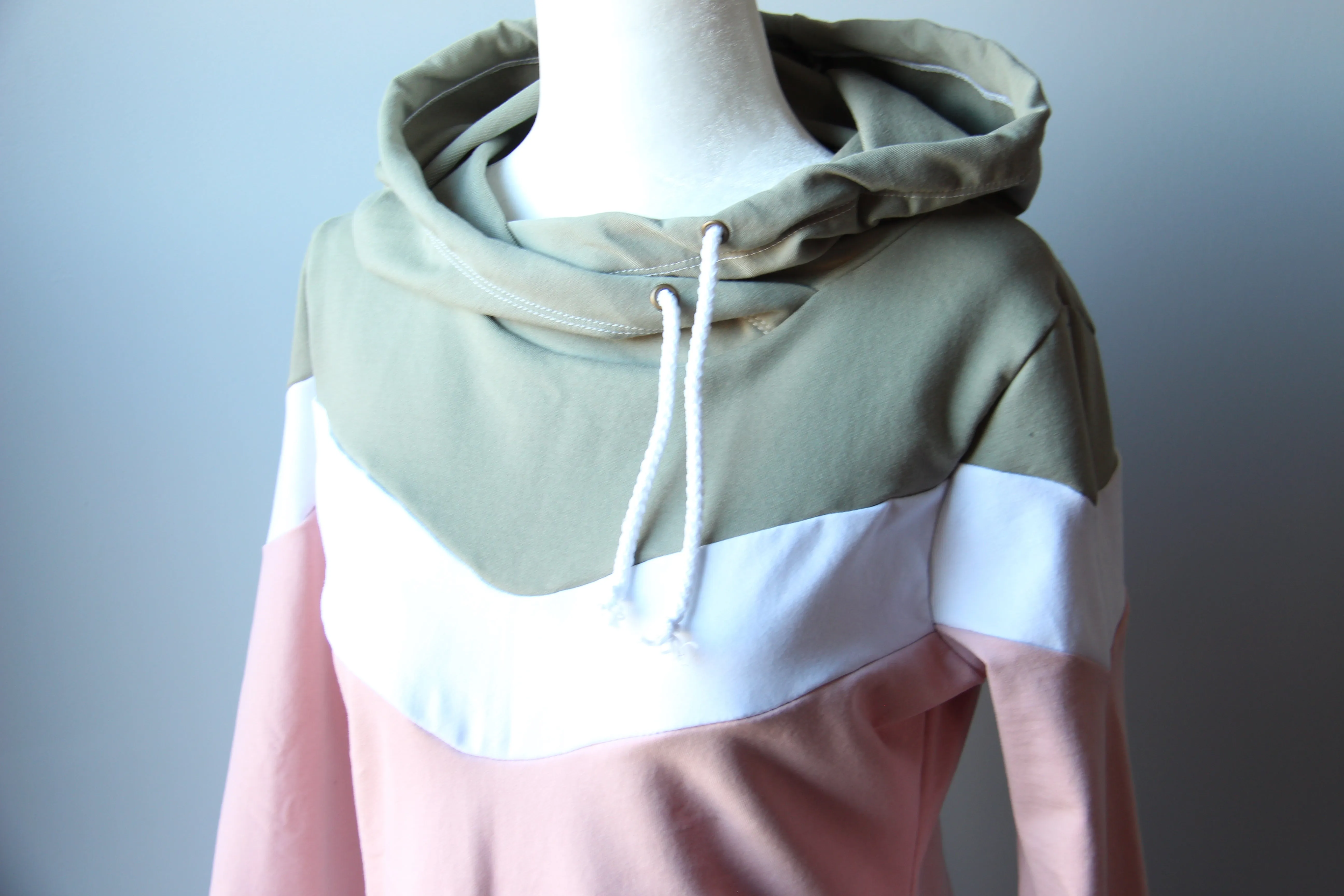 Women's Chevron Hoodie - Steel Blue / Charcoal / Navy